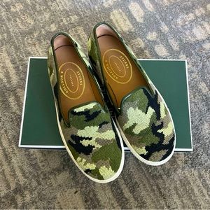 Stubb & Wootton camo Sneacker size 7